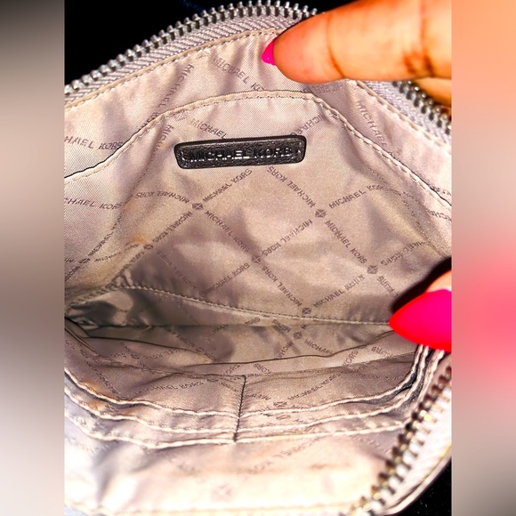 Michael Kors Clutch - Picture 4 of 10